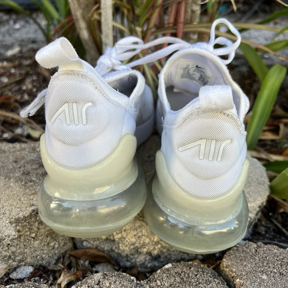 Nike Air Max 270 Triple White Silver 943345-103 Youth 4 Y / Women's 5.5